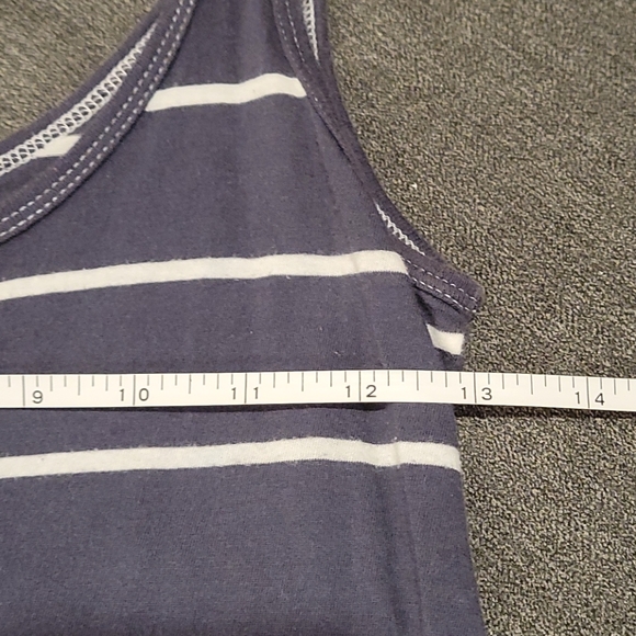 Hollister tank - Picture 3 of 4
